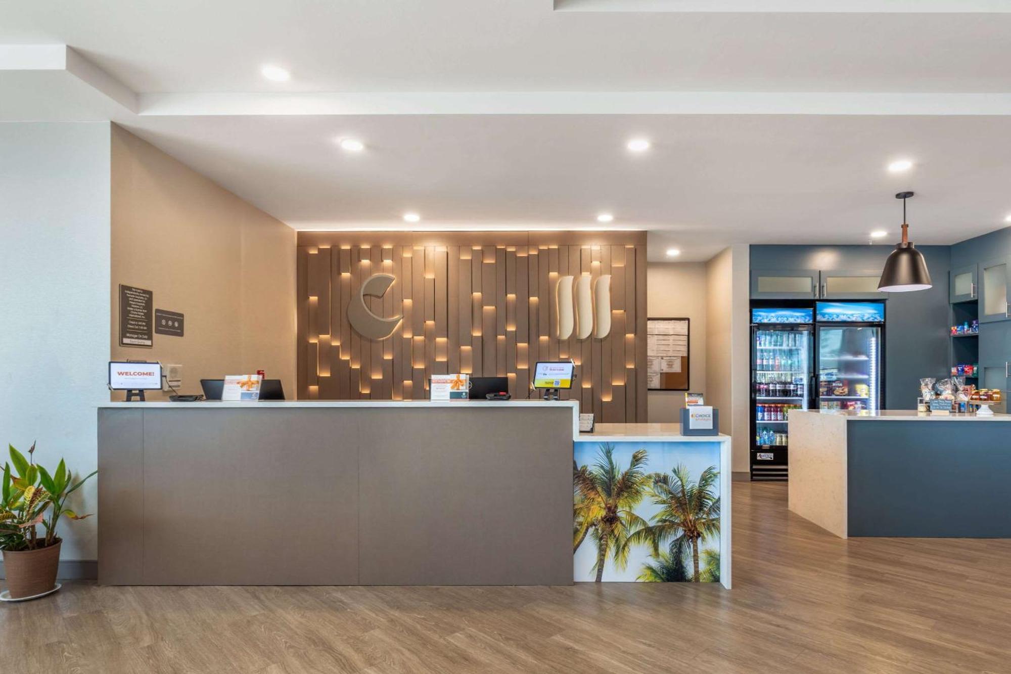 Comfort Suites Fort Myers East I-75 Exterior foto